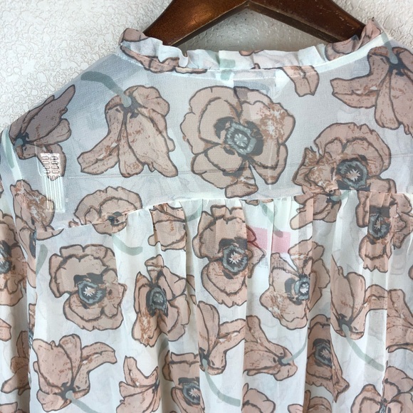 NWT Lucky Brand Pullover Sheer Creme Floral Top - Picture 5 of 8
